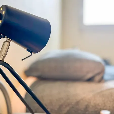 Cozy With Balcony Бордо