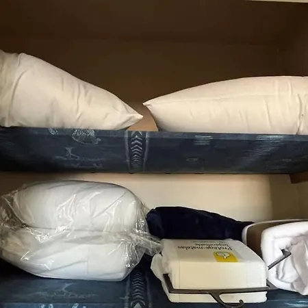 Cozy With Balcony Апартаменты