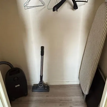 Cozy With Balcony Бордо