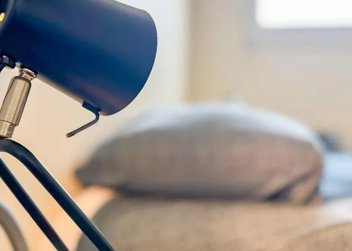 Cozy With Balcony Bordeaux